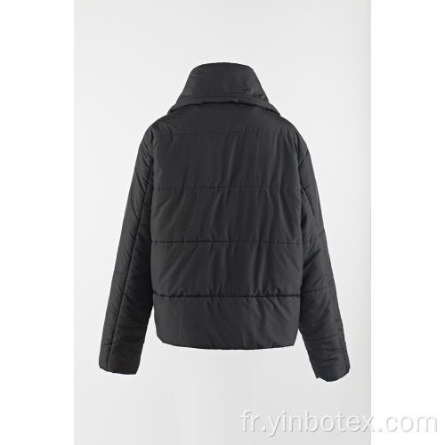 manteau court noir avec grand col